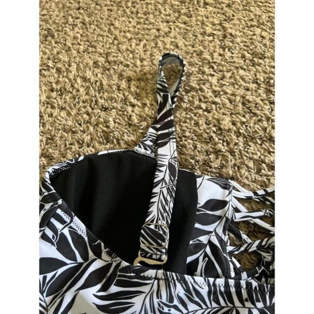 one piece bathing suit size 16W - Picture 5 of 8